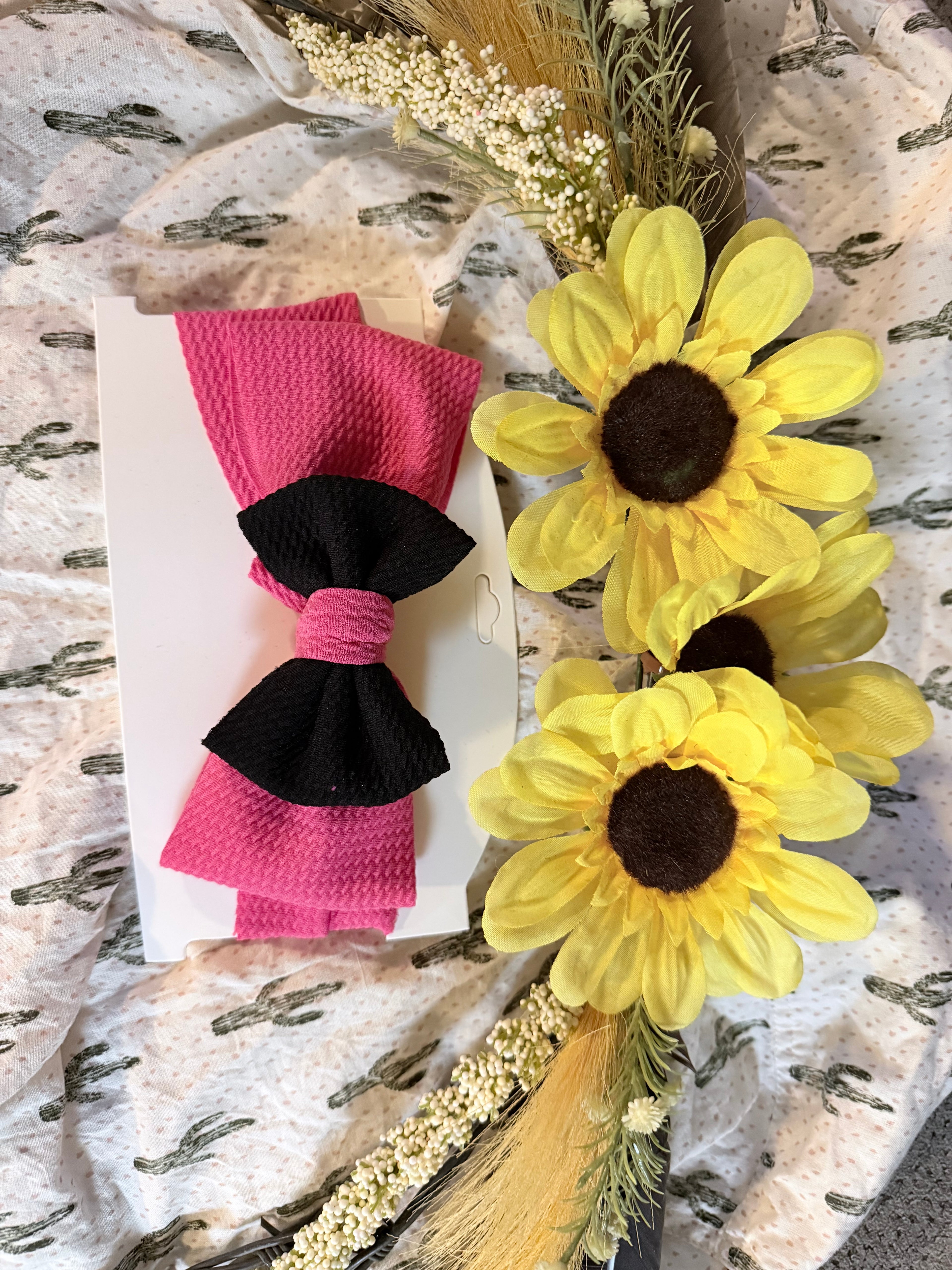 Pink and black double stacked bow