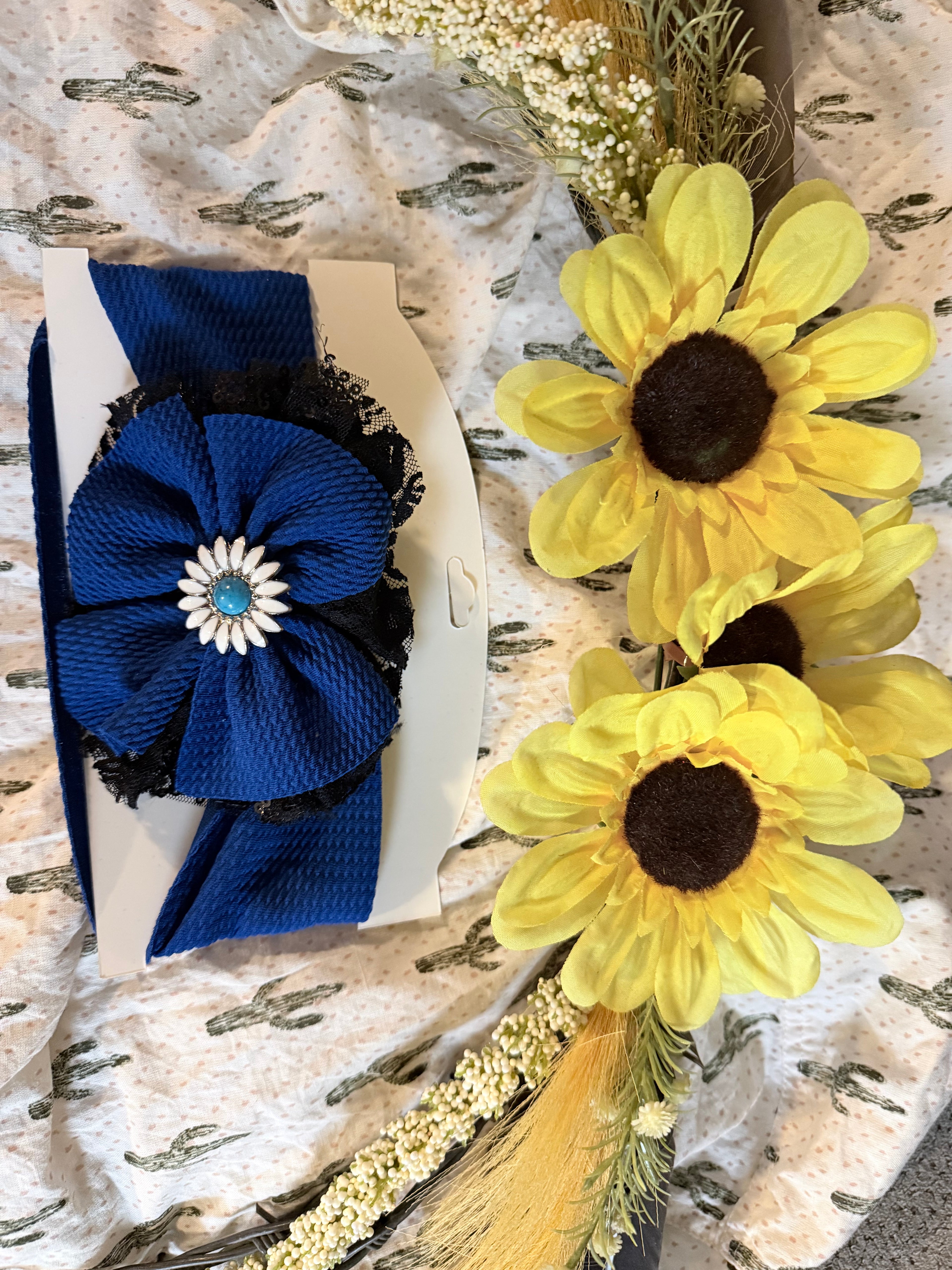 Blue and lace head wrap with center flower